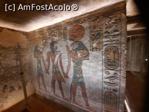 [P21] Valea Regilor » foto by roth
 - 
<span class="allrVoted glyphicon glyphicon-heart hidden" id="av1220996"></span>
<a class="m-l-10 hidden" id="sv1220996" onclick="voting_Foto_DelVot(,1220996,25858)" role="button">șterge vot <span class="glyphicon glyphicon-remove"></span></a>
<a id="v91220996" class=" c-red"  onclick="voting_Foto_SetVot(1220996)" role="button"><span class="glyphicon glyphicon-heart-empty"></span> <b>LIKE</b> = Votează poza</a> <img class="hidden"  id="f1220996W9" src="/imagini/loader.gif" border="0" /><span class="AjErrMes hidden" id="e1220996ErM"></span>