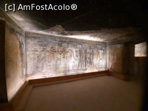 [P24] Valea Regilor » foto by roth
 - 
<span class="allrVoted glyphicon glyphicon-heart hidden" id="av1220999"></span>
<a class="m-l-10 hidden" id="sv1220999" onclick="voting_Foto_DelVot(,1220999,25858)" role="button">șterge vot <span class="glyphicon glyphicon-remove"></span></a>
<a id="v91220999" class=" c-red"  onclick="voting_Foto_SetVot(1220999)" role="button"><span class="glyphicon glyphicon-heart-empty"></span> <b>LIKE</b> = Votează poza</a> <img class="hidden"  id="f1220999W9" src="/imagini/loader.gif" border="0" /><span class="AjErrMes hidden" id="e1220999ErM"></span>