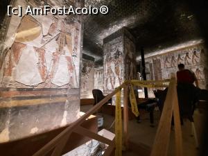 [P27] Valea Regilor » foto by roth
 - 
<span class="allrVoted glyphicon glyphicon-heart hidden" id="av1221002"></span>
<a class="m-l-10 hidden" id="sv1221002" onclick="voting_Foto_DelVot(,1221002,25858)" role="button">șterge vot <span class="glyphicon glyphicon-remove"></span></a>
<a id="v91221002" class=" c-red"  onclick="voting_Foto_SetVot(1221002)" role="button"><span class="glyphicon glyphicon-heart-empty"></span> <b>LIKE</b> = Votează poza</a> <img class="hidden"  id="f1221002W9" src="/imagini/loader.gif" border="0" /><span class="AjErrMes hidden" id="e1221002ErM"></span>