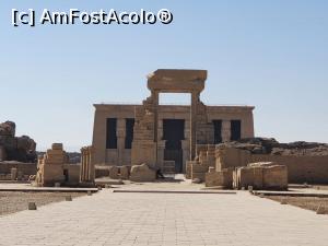 [P01] De la intrare in complex si pana la templu in sine treci printr-o sona verde frumos amenajata unde sunt cateva bancute » foto by roth
 - 
<span class="allrVoted glyphicon glyphicon-heart hidden" id="av1221346"></span>
<a class="m-l-10 hidden" id="sv1221346" onclick="voting_Foto_DelVot(,1221346,25858)" role="button">șterge vot <span class="glyphicon glyphicon-remove"></span></a>
<a id="v91221346" class=" c-red"  onclick="voting_Foto_SetVot(1221346)" role="button"><span class="glyphicon glyphicon-heart-empty"></span> <b>LIKE</b> = Votează poza</a> <img class="hidden"  id="f1221346W9" src="/imagini/loader.gif" border="0" /><span class="AjErrMes hidden" id="e1221346ErM"></span>