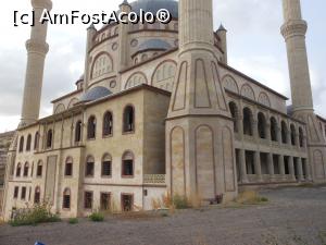 [P13] Nevșehir - Külliye Cami, moscheea cu patru minarete, o amplă lucrare de construcție în curs de execuție.  » foto by iulianic
 - 
<span class="allrVoted glyphicon glyphicon-heart hidden" id="av1121969"></span>
<a class="m-l-10 hidden" id="sv1121969" onclick="voting_Foto_DelVot(,1121969,25870)" role="button">șterge vot <span class="glyphicon glyphicon-remove"></span></a>
<a id="v91121969" class=" c-red"  onclick="voting_Foto_SetVot(1121969)" role="button"><span class="glyphicon glyphicon-heart-empty"></span> <b>LIKE</b> = Votează poza</a> <img class="hidden"  id="f1121969W9" src="/imagini/loader.gif" border="0" /><span class="AjErrMes hidden" id="e1121969ErM"></span>