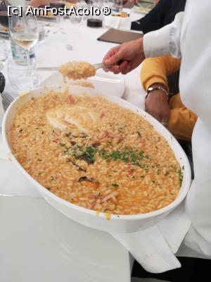 [P10] Le Tre Rose; risotto cu fructe de mare » foto by crismis
 - 
<span class="allrVoted glyphicon glyphicon-heart hidden" id="av1125264"></span>
<a class="m-l-10 hidden" id="sv1125264" onclick="voting_Foto_DelVot(,1125264,25903)" role="button">șterge vot <span class="glyphicon glyphicon-remove"></span></a>
<a id="v91125264" class=" c-red"  onclick="voting_Foto_SetVot(1125264)" role="button"><span class="glyphicon glyphicon-heart-empty"></span> <b>LIKE</b> = Votează poza</a> <img class="hidden"  id="f1125264W9" src="/imagini/loader.gif" border="0" /><span class="AjErrMes hidden" id="e1125264ErM"></span>