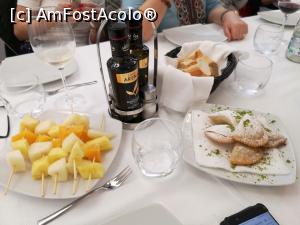 [P12] Le Tre Rose; fructe cu „buzunărașe” umplute cu o cremă delicioasă cu ricotta și fistic » foto by crismis
 - 
<span class="allrVoted glyphicon glyphicon-heart hidden" id="av1125266"></span>
<a class="m-l-10 hidden" id="sv1125266" onclick="voting_Foto_DelVot(,1125266,25903)" role="button">șterge vot <span class="glyphicon glyphicon-remove"></span></a>
<a id="v91125266" class=" c-red"  onclick="voting_Foto_SetVot(1125266)" role="button"><span class="glyphicon glyphicon-heart-empty"></span> <b>LIKE</b> = Votează poza</a> <img class="hidden"  id="f1125266W9" src="/imagini/loader.gif" border="0" /><span class="AjErrMes hidden" id="e1125266ErM"></span>
