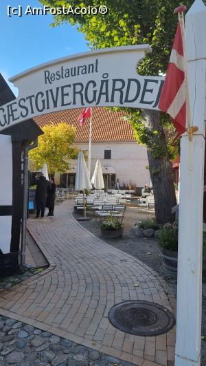 [P51] restaurantul la care am mâncat » foto by robert
 - 
<span class="allrVoted glyphicon glyphicon-heart hidden" id="av1344435"></span>
<a class="m-l-10 hidden" id="sv1344435" onclick="voting_Foto_DelVot(,1344435,25915)" role="button">șterge vot <span class="glyphicon glyphicon-remove"></span></a>
<a id="v91344435" class=" c-red"  onclick="voting_Foto_SetVot(1344435)" role="button"><span class="glyphicon glyphicon-heart-empty"></span> <b>LIKE</b> = Votează poza</a> <img class="hidden"  id="f1344435W9" src="/imagini/loader.gif" border="0" /><span class="AjErrMes hidden" id="e1344435ErM"></span>