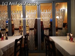 [P14] Il Portico, Stresa » foto by crismis
 - 
<span class="allrVoted glyphicon glyphicon-heart hidden" id="av1274792"></span>
<a class="m-l-10 hidden" id="sv1274792" onclick="voting_Foto_DelVot(,1274792,25935)" role="button">șterge vot <span class="glyphicon glyphicon-remove"></span></a>
<a id="v91274792" class=" c-red"  onclick="voting_Foto_SetVot(1274792)" role="button"><span class="glyphicon glyphicon-heart-empty"></span> <b>LIKE</b> = Votează poza</a> <img class="hidden"  id="f1274792W9" src="/imagini/loader.gif" border="0" /><span class="AjErrMes hidden" id="e1274792ErM"></span>