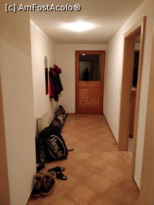 [P22] Villa Silvia, Mayrhofen, Tirol, Austria, hol » foto by Dana2008
 - 
<span class="allrVoted glyphicon glyphicon-heart hidden" id="av1129171"></span>
<a class="m-l-10 hidden" id="sv1129171" onclick="voting_Foto_DelVot(,1129171,25950)" role="button">șterge vot <span class="glyphicon glyphicon-remove"></span></a>
<a id="v91129171" class=" c-red"  onclick="voting_Foto_SetVot(1129171)" role="button"><span class="glyphicon glyphicon-heart-empty"></span> <b>LIKE</b> = Votează poza</a> <img class="hidden"  id="f1129171W9" src="/imagini/loader.gif" border="0" /><span class="AjErrMes hidden" id="e1129171ErM"></span>