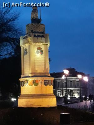 [P28] Vechea statuie de la intrarea in parc » foto by adrianbogdan
 - 
<span class="allrVoted glyphicon glyphicon-heart hidden" id="av1129547"></span>
<a class="m-l-10 hidden" id="sv1129547" onclick="voting_Foto_DelVot(,1129547,25961)" role="button">șterge vot <span class="glyphicon glyphicon-remove"></span></a>
<a id="v91129547" class=" c-red"  onclick="voting_Foto_SetVot(1129547)" role="button"><span class="glyphicon glyphicon-heart-empty"></span> <b>LIKE</b> = Votează poza</a> <img class="hidden"  id="f1129547W9" src="/imagini/loader.gif" border="0" /><span class="AjErrMes hidden" id="e1129547ErM"></span>