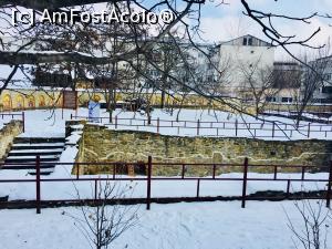 [P05] Ruinele Curții Domnești » foto by Yersinia Pestis
 - 
<span class="allrVoted glyphicon glyphicon-heart hidden" id="av947988"></span>
<a class="m-l-10 hidden" id="sv947988" onclick="voting_Foto_DelVot(,947988,25971)" role="button">șterge vot <span class="glyphicon glyphicon-remove"></span></a>
<a id="v9947988" class=" c-red"  onclick="voting_Foto_SetVot(947988)" role="button"><span class="glyphicon glyphicon-heart-empty"></span> <b>LIKE</b> = Votează poza</a> <img class="hidden"  id="f947988W9" src="/imagini/loader.gif" border="0" /><span class="AjErrMes hidden" id="e947988ErM"></span>