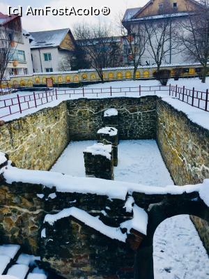 [P06] Ruinele Curții Domnești, alt unghi » foto by Yersinia Pestis
 - 
<span class="allrVoted glyphicon glyphicon-heart hidden" id="av947990"></span>
<a class="m-l-10 hidden" id="sv947990" onclick="voting_Foto_DelVot(,947990,25971)" role="button">șterge vot <span class="glyphicon glyphicon-remove"></span></a>
<a id="v9947990" class=" c-red"  onclick="voting_Foto_SetVot(947990)" role="button"><span class="glyphicon glyphicon-heart-empty"></span> <b>LIKE</b> = Votează poza</a> <img class="hidden"  id="f947990W9" src="/imagini/loader.gif" border="0" /><span class="AjErrMes hidden" id="e947990ErM"></span>