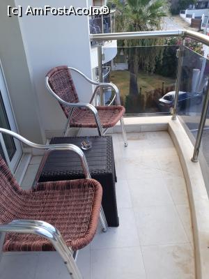 [P16] balconul » foto by adrianbogdan
 - 
<span class="allrVoted glyphicon glyphicon-heart hidden" id="av1132325"></span>
<a class="m-l-10 hidden" id="sv1132325" onclick="voting_Foto_DelVot(,1132325,25987)" role="button">șterge vot <span class="glyphicon glyphicon-remove"></span></a>
<a id="v91132325" class=" c-red"  onclick="voting_Foto_SetVot(1132325)" role="button"><span class="glyphicon glyphicon-heart-empty"></span> <b>LIKE</b> = Votează poza</a> <img class="hidden"  id="f1132325W9" src="/imagini/loader.gif" border="0" /><span class="AjErrMes hidden" id="e1132325ErM"></span>