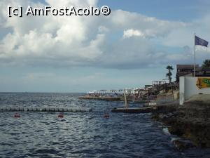 [P10] plaja din Bugibba » foto by Flaviu96
 - 
<span class="allrVoted glyphicon glyphicon-heart hidden" id="av1133618"></span>
<a class="m-l-10 hidden" id="sv1133618" onclick="voting_Foto_DelVot(,1133618,25997)" role="button">șterge vot <span class="glyphicon glyphicon-remove"></span></a>
<a id="v91133618" class=" c-red"  onclick="voting_Foto_SetVot(1133618)" role="button"><span class="glyphicon glyphicon-heart-empty"></span> <b>LIKE</b> = Votează poza</a> <img class="hidden"  id="f1133618W9" src="/imagini/loader.gif" border="0" /><span class="AjErrMes hidden" id="e1133618ErM"></span>