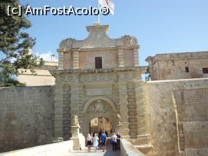 [P04] intrarea in Medina » foto by Flaviu96
 - 
<span class="allrVoted glyphicon glyphicon-heart hidden" id="av1133612"></span>
<a class="m-l-10 hidden" id="sv1133612" onclick="voting_Foto_DelVot(,1133612,25997)" role="button">șterge vot <span class="glyphicon glyphicon-remove"></span></a>
<a id="v91133612" class=" c-red"  onclick="voting_Foto_SetVot(1133612)" role="button"><span class="glyphicon glyphicon-heart-empty"></span> <b>LIKE</b> = Votează poza</a> <img class="hidden"  id="f1133612W9" src="/imagini/loader.gif" border="0" /><span class="AjErrMes hidden" id="e1133612ErM"></span>