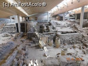[P06] Vasele "pythoi" de la Akrotiri, aduse mai aproape » foto by irinad
 - 
<span class="allrVoted glyphicon glyphicon-heart hidden" id="av1205089"></span>
<a class="m-l-10 hidden" id="sv1205089" onclick="voting_Foto_DelVot(,1205089,26018)" role="button">șterge vot <span class="glyphicon glyphicon-remove"></span></a>
<a id="v91205089" class=" c-red"  onclick="voting_Foto_SetVot(1205089)" role="button"><span class="glyphicon glyphicon-heart-empty"></span> <b>LIKE</b> = Votează poza</a> <img class="hidden"  id="f1205089W9" src="/imagini/loader.gif" border="0" /><span class="AjErrMes hidden" id="e1205089ErM"></span>