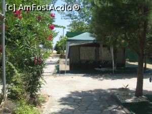 [P08] Campingul e mare, exista doua lungi alei principale si mai multe secundare » foto by dorgo
 - 
<span class="allrVoted glyphicon glyphicon-heart hidden" id="av1138884"></span>
<a class="m-l-10 hidden" id="sv1138884" onclick="voting_Foto_DelVot(,1138884,26063)" role="button">șterge vot <span class="glyphicon glyphicon-remove"></span></a>
<a id="v91138884" class=" c-red"  onclick="voting_Foto_SetVot(1138884)" role="button"><span class="glyphicon glyphicon-heart-empty"></span> <b>LIKE</b> = Votează poza</a> <img class="hidden"  id="f1138884W9" src="/imagini/loader.gif" border="0" /><span class="AjErrMes hidden" id="e1138884ErM"></span>