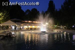 [P88] Yerevan, Parcul Circular, Restaurante și fântâni, spre seară » foto by mprofeanu
 - 
<span class="allrVoted glyphicon glyphicon-heart hidden" id="av1140074"></span>
<a class="m-l-10 hidden" id="sv1140074" onclick="voting_Foto_DelVot(,1140074,26066)" role="button">șterge vot <span class="glyphicon glyphicon-remove"></span></a>
<a id="v91140074" class=" c-red"  onclick="voting_Foto_SetVot(1140074)" role="button"><span class="glyphicon glyphicon-heart-empty"></span> <b>LIKE</b> = Votează poza</a> <img class="hidden"  id="f1140074W9" src="/imagini/loader.gif" border="0" /><span class="AjErrMes hidden" id="e1140074ErM"></span>