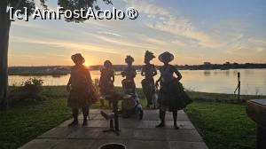 [P25] spectacol tradițional » foto by robert
 - 
<span class="allrVoted glyphicon glyphicon-heart hidden" id="av1513879"></span>
<a class="m-l-10 hidden" id="sv1513879" onclick="voting_Foto_DelVot(,1513879,26101)" role="button">șterge vot <span class="glyphicon glyphicon-remove"></span></a>
<a id="v91513879" class=" c-red"  onclick="voting_Foto_SetVot(1513879)" role="button"><span class="glyphicon glyphicon-heart-empty"></span> <b>LIKE</b> = Votează poza</a> <img class="hidden"  id="f1513879W9" src="/imagini/loader.gif" border="0" /><span class="AjErrMes hidden" id="e1513879ErM"></span>