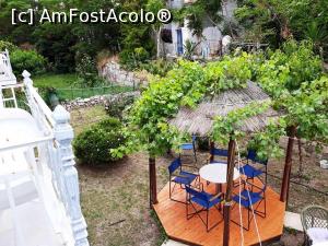 [P08] Vedere din balcon spre gradina.  » foto by mulinita
 - 
<span class="allrVoted glyphicon glyphicon-heart hidden" id="av1143628"></span>
<a class="m-l-10 hidden" id="sv1143628" onclick="voting_Foto_DelVot(,1143628,26122)" role="button">șterge vot <span class="glyphicon glyphicon-remove"></span></a>
<a id="v91143628" class=" c-red"  onclick="voting_Foto_SetVot(1143628)" role="button"><span class="glyphicon glyphicon-heart-empty"></span> <b>LIKE</b> = Votează poza</a> <img class="hidden"  id="f1143628W9" src="/imagini/loader.gif" border="0" /><span class="AjErrMes hidden" id="e1143628ErM"></span>