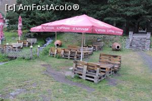 [P19] Stepantsminda, COZY CORNER Restaurant – Karaoke, Grădina în aer liber cu un firicel de apă și ceramică ornamentală » foto by mprofeanu
 - 
<span class="allrVoted glyphicon glyphicon-heart hidden" id="av1144922"></span>
<a class="m-l-10 hidden" id="sv1144922" onclick="voting_Foto_DelVot(,1144922,26141)" role="button">șterge vot <span class="glyphicon glyphicon-remove"></span></a>
<a id="v91144922" class=" c-red"  onclick="voting_Foto_SetVot(1144922)" role="button"><span class="glyphicon glyphicon-heart-empty"></span> <b>LIKE</b> = Votează poza</a> <img class="hidden"  id="f1144922W9" src="/imagini/loader.gif" border="0" /><span class="AjErrMes hidden" id="e1144922ErM"></span>