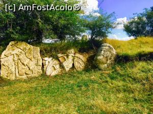 [P17] Sculpturi » foto by Yersinia Pestis
 - 
<span class="allrVoted glyphicon glyphicon-heart hidden" id="av905197"></span>
<a class="m-l-10 hidden" id="sv905197" onclick="voting_Foto_DelVot(,905197,26152)" role="button">șterge vot <span class="glyphicon glyphicon-remove"></span></a>
<a id="v9905197" class=" c-red"  onclick="voting_Foto_SetVot(905197)" role="button"><span class="glyphicon glyphicon-heart-empty"></span> <b>LIKE</b> = Votează poza</a> <img class="hidden"  id="f905197W9" src="/imagini/loader.gif" border="0" /><span class="AjErrMes hidden" id="e905197ErM"></span>