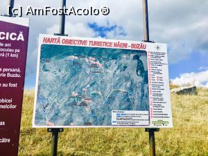 [P06] Indicatorul cu obiectivele de vizitat din zonă. Foarte util » foto by Yersinia Pestis
 - 
<span class="allrVoted glyphicon glyphicon-heart hidden" id="av905186"></span>
<a class="m-l-10 hidden" id="sv905186" onclick="voting_Foto_DelVot(,905186,26152)" role="button">șterge vot <span class="glyphicon glyphicon-remove"></span></a>
<a id="v9905186" class=" c-red"  onclick="voting_Foto_SetVot(905186)" role="button"><span class="glyphicon glyphicon-heart-empty"></span> <b>LIKE</b> = Votează poza</a> <img class="hidden"  id="f905186W9" src="/imagini/loader.gif" border="0" /><span class="AjErrMes hidden" id="e905186ErM"></span>