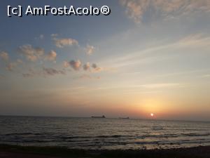 [P11] Pe faleza » foto by Nicu
 - 
<span class="allrVoted glyphicon glyphicon-heart hidden" id="av1146293"></span>
<a class="m-l-10 hidden" id="sv1146293" onclick="voting_Foto_DelVot(,1146293,26156)" role="button">șterge vot <span class="glyphicon glyphicon-remove"></span></a>
<a id="v91146293" class=" c-red"  onclick="voting_Foto_SetVot(1146293)" role="button"><span class="glyphicon glyphicon-heart-empty"></span> <b>LIKE</b> = Votează poza</a> <img class="hidden"  id="f1146293W9" src="/imagini/loader.gif" border="0" /><span class="AjErrMes hidden" id="e1146293ErM"></span>