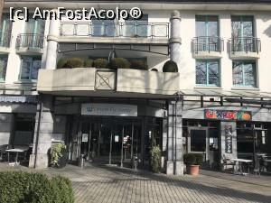 [P12] Hotelul Flay Away vazut din fata » foto by bubica
 - 
<span class="allrVoted glyphicon glyphicon-heart hidden" id="av1149342"></span>
<a class="m-l-10 hidden" id="sv1149342" onclick="voting_Foto_DelVot(,1149342,26197)" role="button">șterge vot <span class="glyphicon glyphicon-remove"></span></a>
<a id="v91149342" class=" c-red"  onclick="voting_Foto_SetVot(1149342)" role="button"><span class="glyphicon glyphicon-heart-empty"></span> <b>LIKE</b> = Votează poza</a> <img class="hidden"  id="f1149342W9" src="/imagini/loader.gif" border="0" /><span class="AjErrMes hidden" id="e1149342ErM"></span>