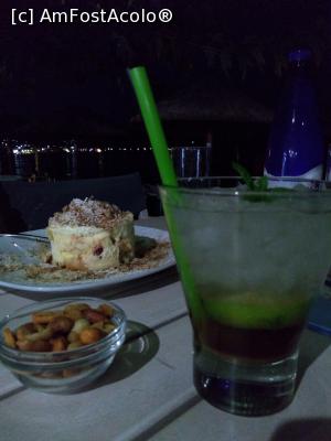 [P01] Ammos Cafe, millefeuille, mojito și ronțănele (din partea casei)  » foto by Dragoș_MD
 - 
<span class="allrVoted glyphicon glyphicon-heart hidden" id="av1151687"></span>
<a class="m-l-10 hidden" id="sv1151687" onclick="voting_Foto_DelVot(,1151687,26225)" role="button">șterge vot <span class="glyphicon glyphicon-remove"></span></a>
<a id="v91151687" class=" c-red"  onclick="voting_Foto_SetVot(1151687)" role="button"><span class="glyphicon glyphicon-heart-empty"></span> <b>LIKE</b> = Votează poza</a> <img class="hidden"  id="f1151687W9" src="/imagini/loader.gif" border="0" /><span class="AjErrMes hidden" id="e1151687ErM"></span>