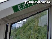 [P02] Salzburg - Castelul Hohensalzburg - urcam cu funicularul - castelul vazut din funicular » foto by irma_ro*
 - 
<span class="allrVoted glyphicon glyphicon-heart hidden" id="av171101"></span>
<a class="m-l-10 hidden" id="sv171101" onclick="voting_Foto_DelVot(,171101,26232)" role="button">șterge vot <span class="glyphicon glyphicon-remove"></span></a>
<a id="v9171101" class=" c-red"  onclick="voting_Foto_SetVot(171101)" role="button"><span class="glyphicon glyphicon-heart-empty"></span> <b>LIKE</b> = Votează poza</a> <img class="hidden"  id="f171101W9" src="/imagini/loader.gif" border="0" /><span class="AjErrMes hidden" id="e171101ErM"></span>