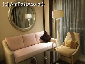 [P12] Hotel Sheraton - Un colt de relaxare pe care l-am testat, era bine de tot » foto by mishu
 - 
<span class="allrVoted glyphicon glyphicon-heart hidden" id="av1156103"></span>
<a class="m-l-10 hidden" id="sv1156103" onclick="voting_Foto_DelVot(,1156103,26262)" role="button">șterge vot <span class="glyphicon glyphicon-remove"></span></a>
<a id="v91156103" class=" c-red"  onclick="voting_Foto_SetVot(1156103)" role="button"><span class="glyphicon glyphicon-heart-empty"></span> <b>LIKE</b> = Votează poza</a> <img class="hidden"  id="f1156103W9" src="/imagini/loader.gif" border="0" /><span class="AjErrMes hidden" id="e1156103ErM"></span>