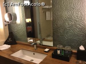 [P21] Hotel Sheraton - Alte articole de baie, credeam ca sunt doar astea » foto by mishu
 - 
<span class="allrVoted glyphicon glyphicon-heart hidden" id="av1156118"></span>
<a class="m-l-10 hidden" id="sv1156118" onclick="voting_Foto_DelVot(,1156118,26262)" role="button">șterge vot <span class="glyphicon glyphicon-remove"></span></a>
<a id="v91156118" class=" c-red"  onclick="voting_Foto_SetVot(1156118)" role="button"><span class="glyphicon glyphicon-heart-empty"></span> <b>LIKE</b> = Votează poza</a> <img class="hidden"  id="f1156118W9" src="/imagini/loader.gif" border="0" /><span class="AjErrMes hidden" id="e1156118ErM"></span>