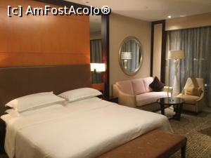 [P04] Hotel Sheraton - Camera dintr-o alta perspectiva » foto by mishu
 - 
<span class="allrVoted glyphicon glyphicon-heart hidden" id="av1156094"></span>
<a class="m-l-10 hidden" id="sv1156094" onclick="voting_Foto_DelVot(,1156094,26262)" role="button">șterge vot <span class="glyphicon glyphicon-remove"></span></a>
<a id="v91156094" class=" c-red"  onclick="voting_Foto_SetVot(1156094)" role="button"><span class="glyphicon glyphicon-heart-empty"></span> <b>LIKE</b> = Votează poza</a> <img class="hidden"  id="f1156094W9" src="/imagini/loader.gif" border="0" /><span class="AjErrMes hidden" id="e1156094ErM"></span>