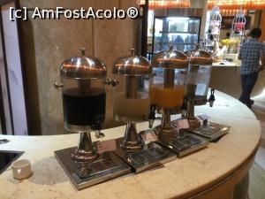 [P44] Hotel Sheraton - la micul dejun, sucuri » foto by mishu
 - 
<span class="allrVoted glyphicon glyphicon-heart hidden" id="av1156160"></span>
<a class="m-l-10 hidden" id="sv1156160" onclick="voting_Foto_DelVot(,1156160,26262)" role="button">șterge vot <span class="glyphicon glyphicon-remove"></span></a>
<a id="v91156160" class=" c-red"  onclick="voting_Foto_SetVot(1156160)" role="button"><span class="glyphicon glyphicon-heart-empty"></span> <b>LIKE</b> = Votează poza</a> <img class="hidden"  id="f1156160W9" src="/imagini/loader.gif" border="0" /><span class="AjErrMes hidden" id="e1156160ErM"></span>