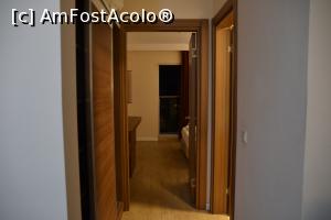 [P09] Vedere din camera cu doua paturi, spre cea cu patul matrimonial. In dreapta este baia » foto by Dorina9
 - 
<span class="allrVoted glyphicon glyphicon-heart hidden" id="av1156357"></span>
<a class="m-l-10 hidden" id="sv1156357" onclick="voting_Foto_DelVot(,1156357,26264)" role="button">șterge vot <span class="glyphicon glyphicon-remove"></span></a>
<a id="v91156357" class=" c-red"  onclick="voting_Foto_SetVot(1156357)" role="button"><span class="glyphicon glyphicon-heart-empty"></span> <b>LIKE</b> = Votează poza</a> <img class="hidden"  id="f1156357W9" src="/imagini/loader.gif" border="0" /><span class="AjErrMes hidden" id="e1156357ErM"></span>