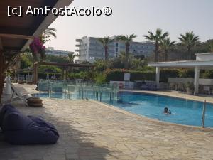 [P02] Terasa si piscina » foto by Gabise
 - 
<span class="allrVoted glyphicon glyphicon-heart hidden" id="av1157502"></span>
<a class="m-l-10 hidden" id="sv1157502" onclick="voting_Foto_DelVot(,1157502,26270)" role="button">șterge vot <span class="glyphicon glyphicon-remove"></span></a>
<a id="v91157502" class=" c-red"  onclick="voting_Foto_SetVot(1157502)" role="button"><span class="glyphicon glyphicon-heart-empty"></span> <b>LIKE</b> = Votează poza</a> <img class="hidden"  id="f1157502W9" src="/imagini/loader.gif" border="0" /><span class="AjErrMes hidden" id="e1157502ErM"></span>