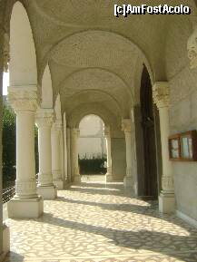 [P04] Catedrala Invierea Domnului - Tg. Mures -galeria cu arcade » foto by biancuta
 - 
<span class="allrVoted glyphicon glyphicon-heart hidden" id="av271763"></span>
<a class="m-l-10 hidden" id="sv271763" onclick="voting_Foto_DelVot(,271763,26285)" role="button">șterge vot <span class="glyphicon glyphicon-remove"></span></a>
<a id="v9271763" class=" c-red"  onclick="voting_Foto_SetVot(271763)" role="button"><span class="glyphicon glyphicon-heart-empty"></span> <b>LIKE</b> = Votează poza</a> <img class="hidden"  id="f271763W9" src="/imagini/loader.gif" border="0" /><span class="AjErrMes hidden" id="e271763ErM"></span>