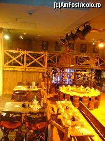 [P21] Dresda, restaurantul 'Sophienkeller', interior restaurant » foto by magdalena
 - 
<span class="allrVoted glyphicon glyphicon-heart hidden" id="av148364"></span>
<a class="m-l-10 hidden" id="sv148364" onclick="voting_Foto_DelVot(,148364,26286)" role="button">șterge vot <span class="glyphicon glyphicon-remove"></span></a>
<a id="v9148364" class=" c-red"  onclick="voting_Foto_SetVot(148364)" role="button"><span class="glyphicon glyphicon-heart-empty"></span> <b>LIKE</b> = Votează poza</a> <img class="hidden"  id="f148364W9" src="/imagini/loader.gif" border="0" /><span class="AjErrMes hidden" id="e148364ErM"></span>