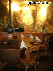 [P27] Dresda, restaurantul 'Sophienkeller', interior restaurant » foto by magdalena
 - 
<span class="allrVoted glyphicon glyphicon-heart hidden" id="av148370"></span>
<a class="m-l-10 hidden" id="sv148370" onclick="voting_Foto_DelVot(,148370,26286)" role="button">șterge vot <span class="glyphicon glyphicon-remove"></span></a>
<a id="v9148370" class=" c-red"  onclick="voting_Foto_SetVot(148370)" role="button"><span class="glyphicon glyphicon-heart-empty"></span> <b>LIKE</b> = Votează poza</a> <img class="hidden"  id="f148370W9" src="/imagini/loader.gif" border="0" /><span class="AjErrMes hidden" id="e148370ErM"></span>
