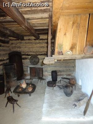 [P14] Vatra de foc și măsuța joasă.  » foto by tata123 🔱
 - 
<span class="allrVoted glyphicon glyphicon-heart hidden" id="av1159025"></span>
<a class="m-l-10 hidden" id="sv1159025" onclick="voting_Foto_DelVot(,1159025,26290)" role="button">șterge vot <span class="glyphicon glyphicon-remove"></span></a>
<a id="v91159025" class=" c-red"  onclick="voting_Foto_SetVot(1159025)" role="button"><span class="glyphicon glyphicon-heart-empty"></span> <b>LIKE</b> = Votează poza</a> <img class="hidden"  id="f1159025W9" src="/imagini/loader.gif" border="0" /><span class="AjErrMes hidden" id="e1159025ErM"></span>