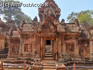 [P12] Banteay Srei - Templul Roz » foto by Pușcașu Marin
 - 
<span class="allrVoted glyphicon glyphicon-heart hidden" id="av1389987"></span>
<a class="m-l-10 hidden" id="sv1389987" onclick="voting_Foto_DelVot(,1389987,26302)" role="button">șterge vot <span class="glyphicon glyphicon-remove"></span></a>
<a id="v91389987" class=" c-red"  onclick="voting_Foto_SetVot(1389987)" role="button"><span class="glyphicon glyphicon-heart-empty"></span> <b>LIKE</b> = Votează poza</a> <img class="hidden"  id="f1389987W9" src="/imagini/loader.gif" border="0" /><span class="AjErrMes hidden" id="e1389987ErM"></span>