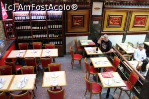 [P10] Buenos Aires, Pizzeria Güerrín, Sala Familiei unde servește personalul pizzeriei » foto by mprofeanu
 - 
<span class="allrVoted glyphicon glyphicon-heart hidden" id="av1161480"></span>
<a class="m-l-10 hidden" id="sv1161480" onclick="voting_Foto_DelVot(,1161480,26304)" role="button">șterge vot <span class="glyphicon glyphicon-remove"></span></a>
<a id="v91161480" class=" c-red"  onclick="voting_Foto_SetVot(1161480)" role="button"><span class="glyphicon glyphicon-heart-empty"></span> <b>LIKE</b> = Votează poza</a> <img class="hidden"  id="f1161480W9" src="/imagini/loader.gif" border="0" /><span class="AjErrMes hidden" id="e1161480ErM"></span>