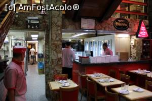 [P11] Buenos Aires, Pizzeria Güerrín, Barul » foto by mprofeanu
 - 
<span class="allrVoted glyphicon glyphicon-heart hidden" id="av1161481"></span>
<a class="m-l-10 hidden" id="sv1161481" onclick="voting_Foto_DelVot(,1161481,26304)" role="button">șterge vot <span class="glyphicon glyphicon-remove"></span></a>
<a id="v91161481" class=" c-red"  onclick="voting_Foto_SetVot(1161481)" role="button"><span class="glyphicon glyphicon-heart-empty"></span> <b>LIKE</b> = Votează poza</a> <img class="hidden"  id="f1161481W9" src="/imagini/loader.gif" border="0" /><span class="AjErrMes hidden" id="e1161481ErM"></span>