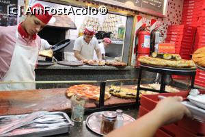 [P04] Buenos Aires, Pizzeria Güerrín, Vedere spre cuptorul unde se pregătește pizza » foto by mprofeanu
 - 
<span class="allrVoted glyphicon glyphicon-heart hidden" id="av1161474"></span>
<a class="m-l-10 hidden" id="sv1161474" onclick="voting_Foto_DelVot(,1161474,26304)" role="button">șterge vot <span class="glyphicon glyphicon-remove"></span></a>
<a id="v91161474" class=" c-red"  onclick="voting_Foto_SetVot(1161474)" role="button"><span class="glyphicon glyphicon-heart-empty"></span> <b>LIKE</b> = Votează poza</a> <img class="hidden"  id="f1161474W9" src="/imagini/loader.gif" border="0" /><span class="AjErrMes hidden" id="e1161474ErM"></span>