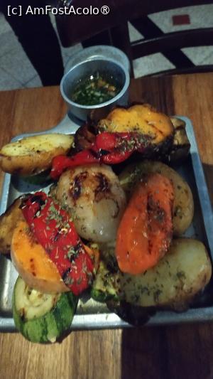 [P10] Grilul de legume » foto by elenaadina
 - 
<span class="allrVoted glyphicon glyphicon-heart hidden" id="av1422913"></span>
<a class="m-l-10 hidden" id="sv1422913" onclick="voting_Foto_DelVot(,1422913,26304)" role="button">șterge vot <span class="glyphicon glyphicon-remove"></span></a>
<a id="v91422913" class=" c-red"  onclick="voting_Foto_SetVot(1422913)" role="button"><span class="glyphicon glyphicon-heart-empty"></span> <b>LIKE</b> = Votează poza</a> <img class="hidden"  id="f1422913W9" src="/imagini/loader.gif" border="0" /><span class="AjErrMes hidden" id="e1422913ErM"></span>
