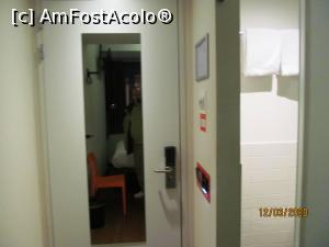 [P07] Usa de la intrare pe interior. » foto by melena
 - 
<span class="allrVoted glyphicon glyphicon-heart hidden" id="av1162130"></span>
<a class="m-l-10 hidden" id="sv1162130" onclick="voting_Foto_DelVot(,1162130,26308)" role="button">șterge vot <span class="glyphicon glyphicon-remove"></span></a>
<a id="v91162130" class=" c-red"  onclick="voting_Foto_SetVot(1162130)" role="button"><span class="glyphicon glyphicon-heart-empty"></span> <b>LIKE</b> = Votează poza</a> <img class="hidden"  id="f1162130W9" src="/imagini/loader.gif" border="0" /><span class="AjErrMes hidden" id="e1162130ErM"></span>