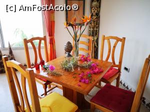 [P30] Sala de mese » foto by crismis
 - 
<span class="allrVoted glyphicon glyphicon-heart hidden" id="av1162221"></span>
<a class="m-l-10 hidden" id="sv1162221" onclick="voting_Foto_DelVot(,1162221,26309)" role="button">șterge vot <span class="glyphicon glyphicon-remove"></span></a>
<a id="v91162221" class=" c-red"  onclick="voting_Foto_SetVot(1162221)" role="button"><span class="glyphicon glyphicon-heart-empty"></span> <b>LIKE</b> = Votează poza</a> <img class="hidden"  id="f1162221W9" src="/imagini/loader.gif" border="0" /><span class="AjErrMes hidden" id="e1162221ErM"></span>