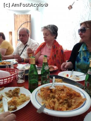 [P10] SALON DE RESTAURANT-CUSCUS ALATURI DE OREZ CU PUI » foto by ile57b
 - 
<span class="allrVoted glyphicon glyphicon-heart hidden" id="av1088465"></span>
<a class="m-l-10 hidden" id="sv1088465" onclick="voting_Foto_DelVot(,1088465,26311)" role="button">șterge vot <span class="glyphicon glyphicon-remove"></span></a>
<a id="v91088465" class=" c-red"  onclick="voting_Foto_SetVot(1088465)" role="button"><span class="glyphicon glyphicon-heart-empty"></span> <b>LIKE</b> = Votează poza</a> <img class="hidden"  id="f1088465W9" src="/imagini/loader.gif" border="0" /><span class="AjErrMes hidden" id="e1088465ErM"></span>