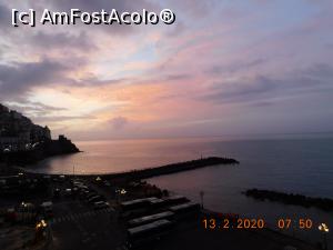 [P29] Culorile dimineţii în golful Amalfi » foto by irinad
 - 
<span class="allrVoted glyphicon glyphicon-heart hidden" id="av1163011"></span>
<a class="m-l-10 hidden" id="sv1163011" onclick="voting_Foto_DelVot(,1163011,26312)" role="button">șterge vot <span class="glyphicon glyphicon-remove"></span></a>
<a id="v91163011" class=" c-red"  onclick="voting_Foto_SetVot(1163011)" role="button"><span class="glyphicon glyphicon-heart-empty"></span> <b>LIKE</b> = Votează poza</a> <img class="hidden"  id="f1163011W9" src="/imagini/loader.gif" border="0" /><span class="AjErrMes hidden" id="e1163011ErM"></span>