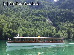 [P14] Konigsee - se vede si cascada dar si o alta ambarcatiune care se intoarce » foto by mishu
 - 
<span class="allrVoted glyphicon glyphicon-heart hidden" id="av1163085"></span>
<a class="m-l-10 hidden" id="sv1163085" onclick="voting_Foto_DelVot(,1163085,26314)" role="button">șterge vot <span class="glyphicon glyphicon-remove"></span></a>
<a id="v91163085" class=" c-red"  onclick="voting_Foto_SetVot(1163085)" role="button"><span class="glyphicon glyphicon-heart-empty"></span> <b>LIKE</b> = Votează poza</a> <img class="hidden"  id="f1163085W9" src="/imagini/loader.gif" border="0" /><span class="AjErrMes hidden" id="e1163085ErM"></span>