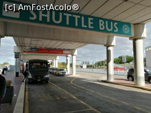 [P02] Statia autobuze si microbuze din aeroportul Bari Palese » foto by ultrasro
 - 
<span class="allrVoted glyphicon glyphicon-heart hidden" id="av1166660"></span>
<a class="m-l-10 hidden" id="sv1166660" onclick="voting_Foto_DelVot(,1166660,26341)" role="button">șterge vot <span class="glyphicon glyphicon-remove"></span></a>
<a id="v91166660" class=" c-red"  onclick="voting_Foto_SetVot(1166660)" role="button"><span class="glyphicon glyphicon-heart-empty"></span> <b>LIKE</b> = Votează poza</a> <img class="hidden"  id="f1166660W9" src="/imagini/loader.gif" border="0" /><span class="AjErrMes hidden" id="e1166660ErM"></span>