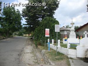 [P07] Indicatorul pe fond roșu ne-a arătat că până la locul descoperirii tezaurului mai sunt 2 kilometri.  » foto by Floryn81
 - 
<span class="allrVoted glyphicon glyphicon-heart hidden" id="av767580"></span>
<a class="m-l-10 hidden" id="sv767580" onclick="voting_Foto_DelVot(,767580,26347)" role="button">șterge vot <span class="glyphicon glyphicon-remove"></span></a>
<a id="v9767580" class=" c-red"  onclick="voting_Foto_SetVot(767580)" role="button"><span class="glyphicon glyphicon-heart-empty"></span> <b>LIKE</b> = Votează poza</a> <img class="hidden"  id="f767580W9" src="/imagini/loader.gif" border="0" /><span class="AjErrMes hidden" id="e767580ErM"></span>